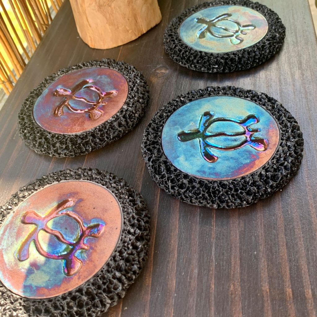 Hawaiian Coaster Set  Round Ceramic Lava Raku Honu Sea Turtle – Hawaiian  Import Authentic Gifts