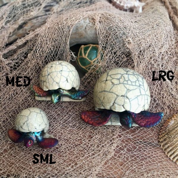 Ceramic Hawaiian Sea Turtle Baby Egg Hatchling – size Large